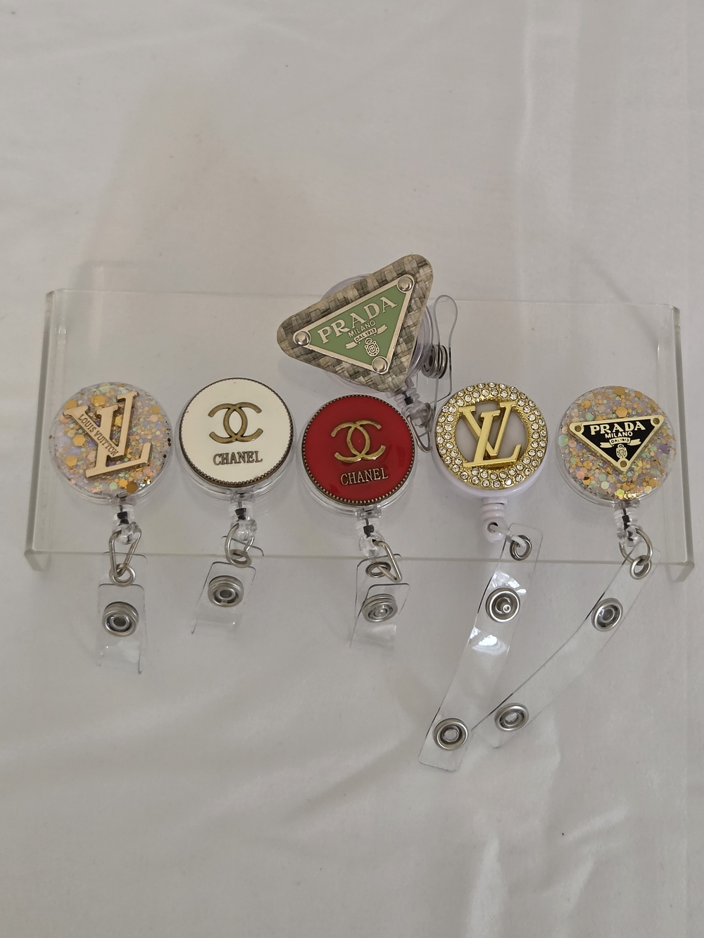 Bundle Of Badge Reels For Ikidd2004